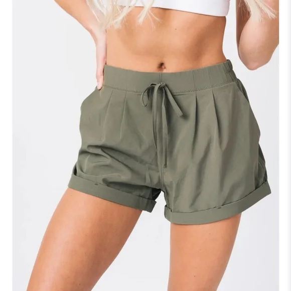 Zyia Olive Summer Shorts - Picture 1 of 5